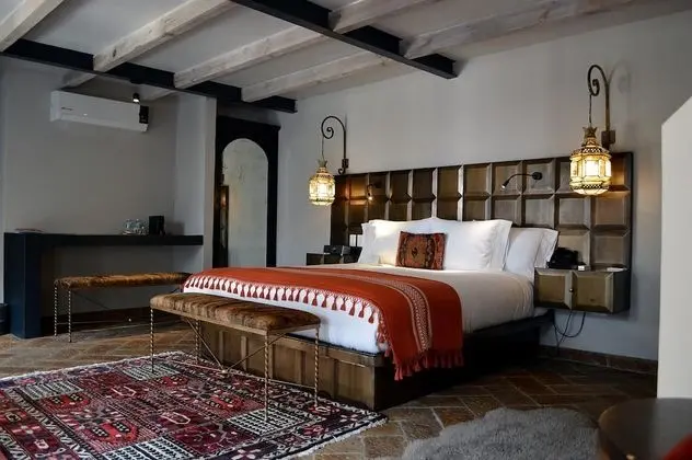 Deluxe Tek Büyük Yataklı Oda