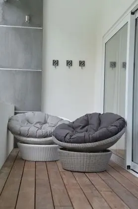 Glamour Suite, 1 King Bed, Balcony, Poolside