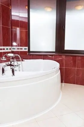 Premium Tek Büyük Yataklı Oda