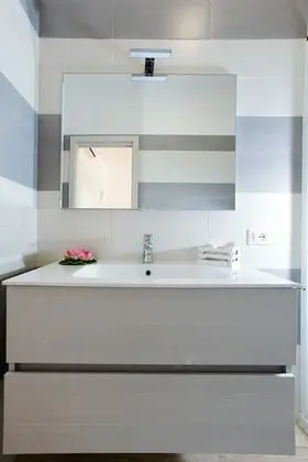 Classic Üç Kişilik Oda