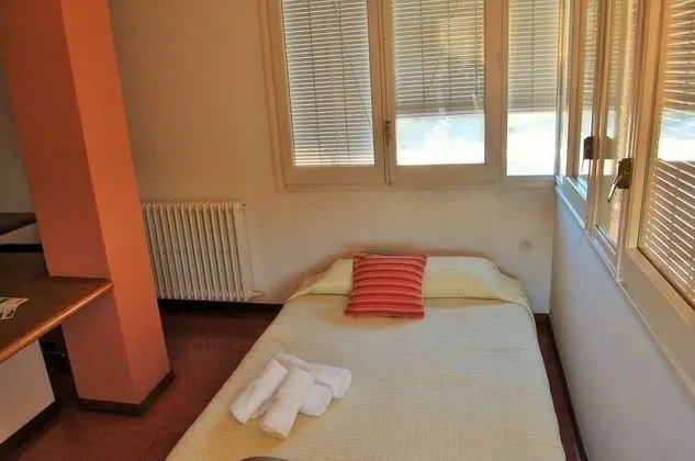 Ev, 5 Yatak Odası, Kişiye Özel Havuzlu