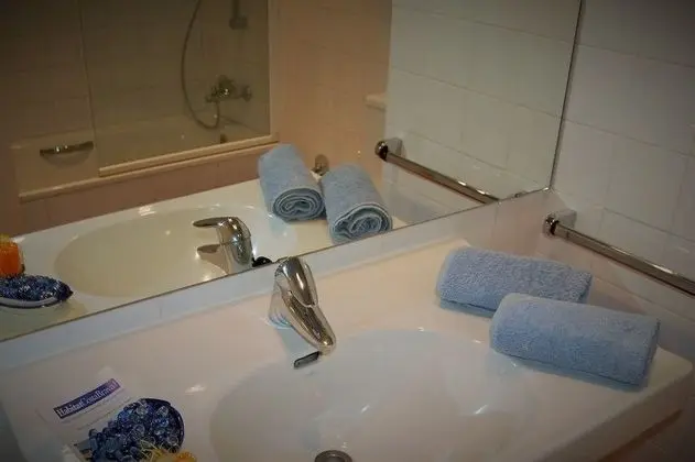 Ev, 5 Yatak Odası, Kişiye Özel Havuzlu