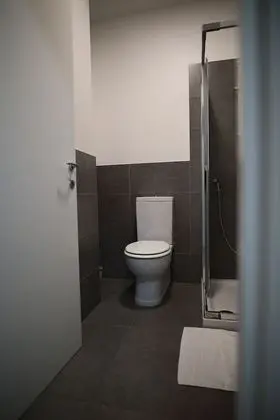 Tek Kişilik Oda, 1 Tek Kişilik Yatak, Sigara İçilmez