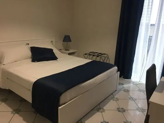 Deluxe Tek Büyük Yataklı Oda, Balkon