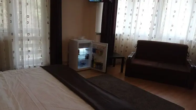 Family Oda, Dağ Manzaralı