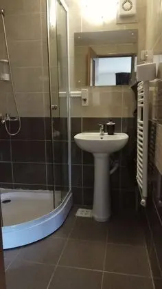 Tek Büyük Yataklı Oda, Dağ Manzaralı