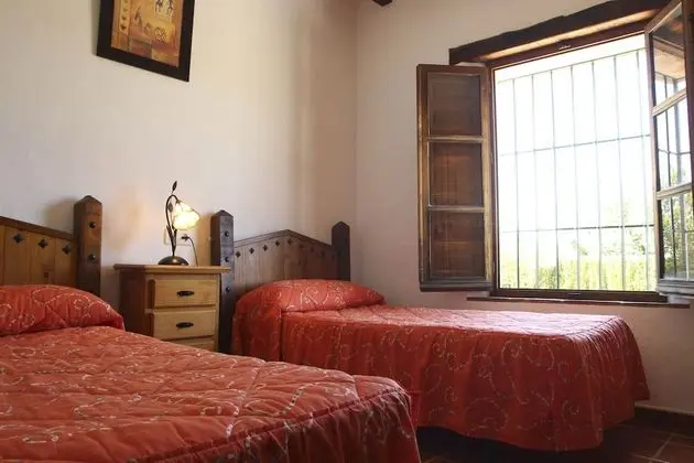 Ev, 3 Yatak Odası, Kişiye Özel Havuzlu