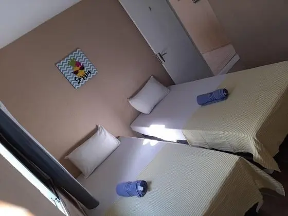 Basic Tek Büyük veya İki Ayrı Yataklı Oda