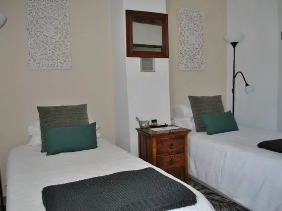 İki Ayrı Yataklı Oda, Özel Banyo