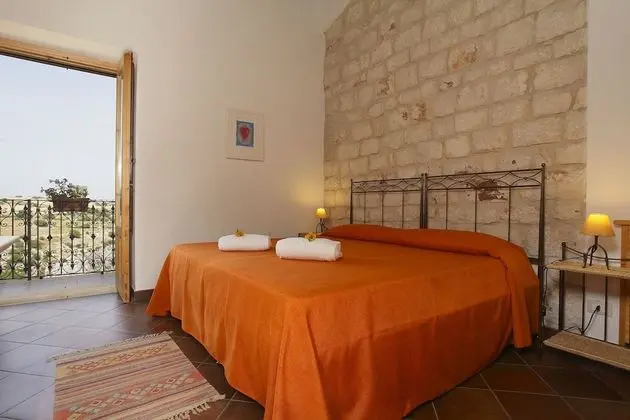 Economy Tek Büyük veya İki Ayrı Yataklı Oda