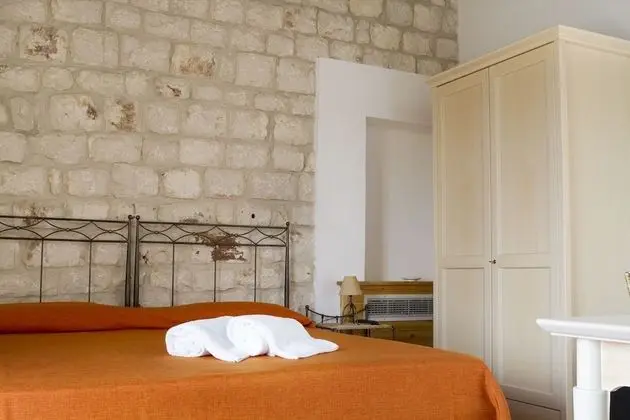 Economy Tek Büyük veya İki Ayrı Yataklı Oda