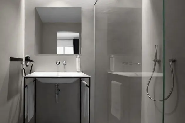 Basic Büyük Yataklı Tek Kişilik Oda, Balkon, Dağ Manzaralı