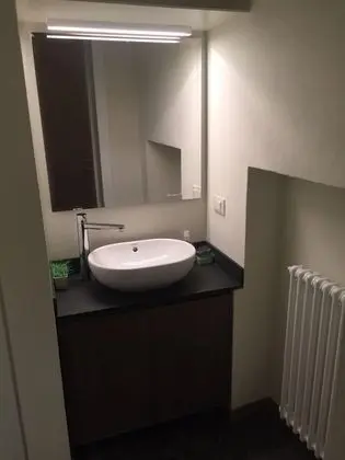 Ev