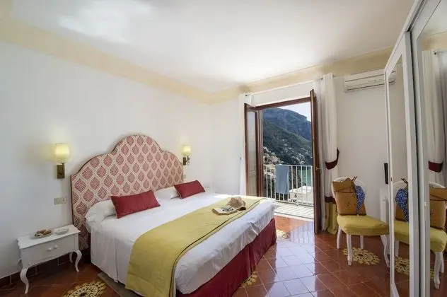 Standard Tek Büyük Yataklı Oda, Deniz Manzaralı (French Balcony)