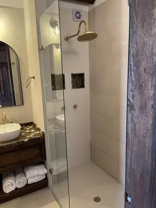 Standard Oda, 2 Çift Kişilik Yatak