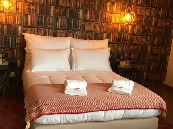 Tek Büyük Yataklı Oda, Özel Banyo (Aquilino)