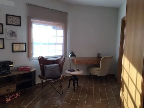 Tek Büyük Yataklı Oda, Özel Banyo (Aquilino)