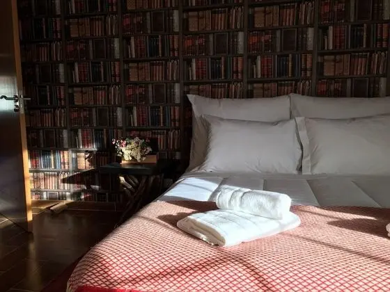 Tek Büyük Yataklı Oda, Özel Banyo (Aquilino)