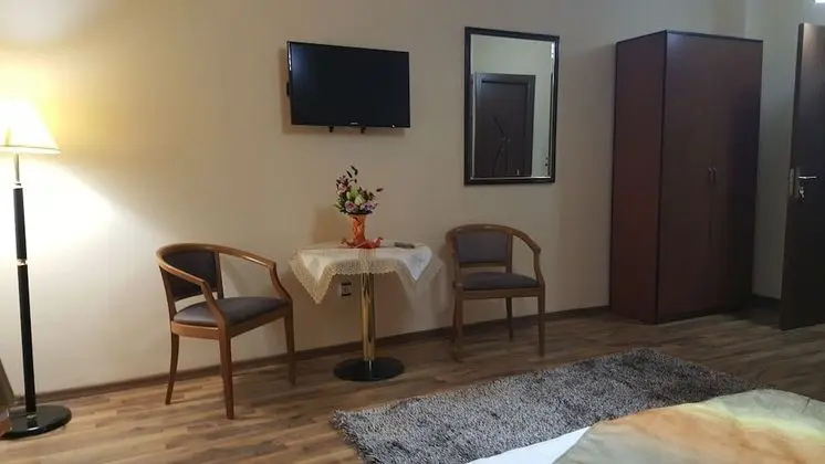 Classic Üç Kişilik Oda