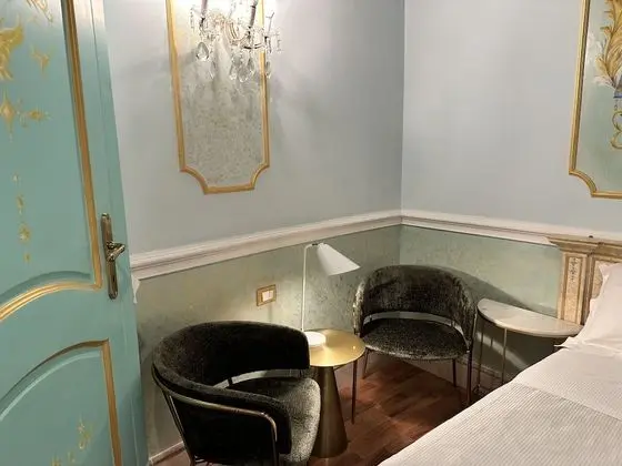 Tek Büyük Yataklı Oda (French Bed)