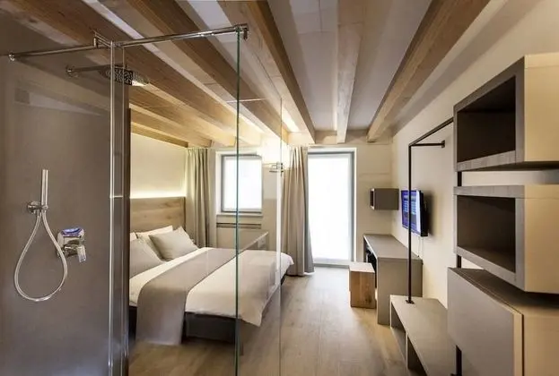 Deluxe Tek Büyük Yataklı Oda, Balkon