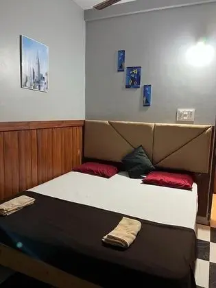 Standard Tek Büyük Yataklı Oda