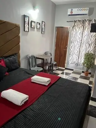 Standard Tek Büyük Yataklı Oda