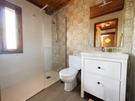 Kulübe, Özel Banyo (CASITA 2 Y 3)
