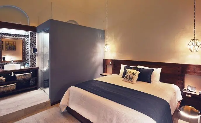 1 Çift ​​kişilik Yatak King Size Bed