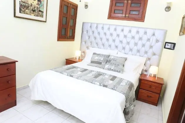 Comfort Tek Büyük Yataklı Oda