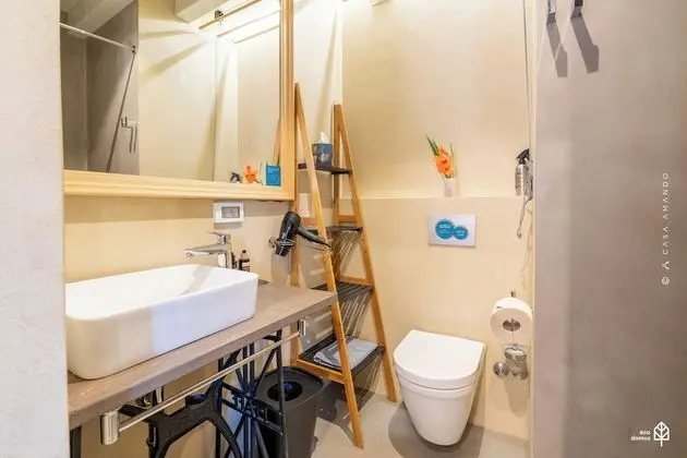 Tek Büyük Yataklı Oda (Room 0, Patio View, Ground Floor)