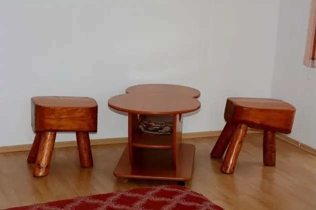 Üç Kişilik Oda, Dağ Manzaralı