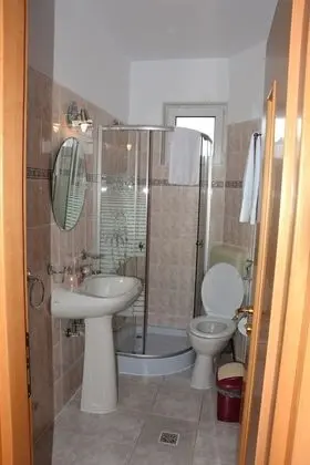 Üç Kişilik Oda, Dağ Manzaralı