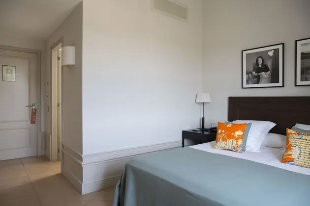 Deluxe Tek Büyük veya İki Ayrı Yataklı Oda, Bahçe Manzaralı