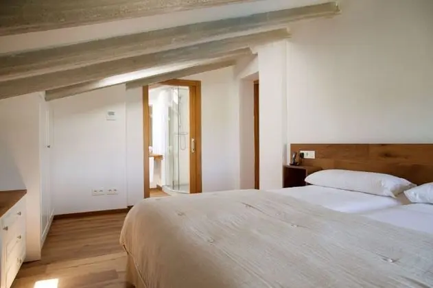 Deluxe Tek Büyük veya İki Ayrı Yataklı Oda, Bahçe Manzaralı