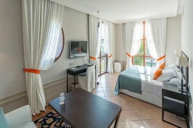 Junior Süit, Bahçe Manzaralı (Prestige)