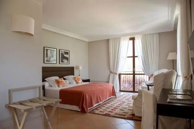 Tek Büyük veya İki Ayrı Yataklı Oda, Bahçe Manzaralı (Prestige)