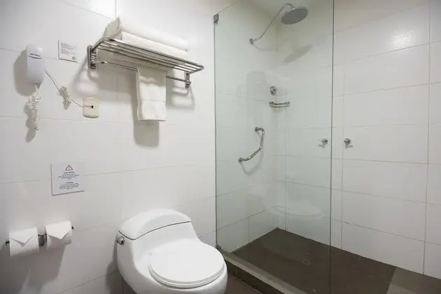 Superior İki Ayrı Yataklı Oda, Havuz Manzaralı