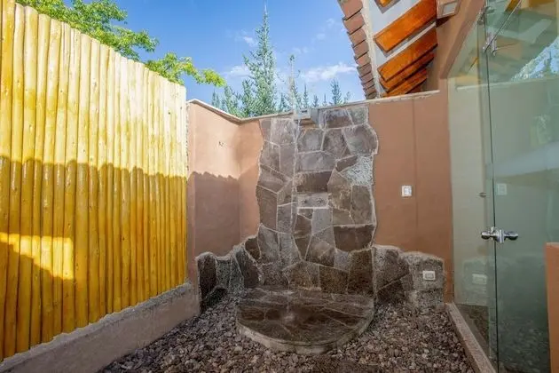 Superior Villa, Birden Çok Yatak