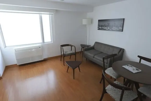 Süit, 1 En Büyük (King) Boy Yatak