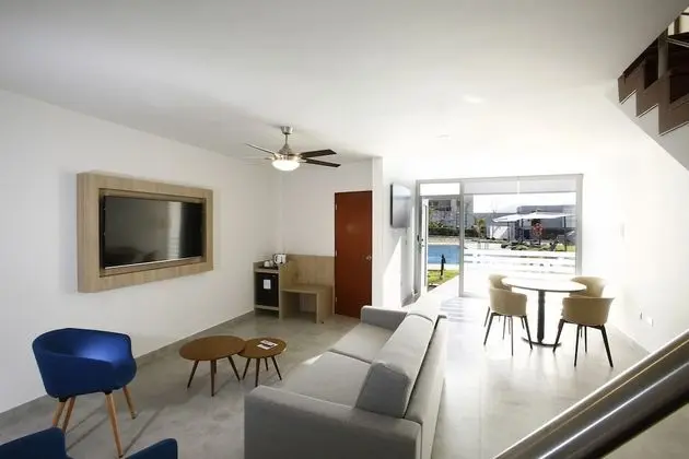 Superior Villa, Havuz Manzaralı