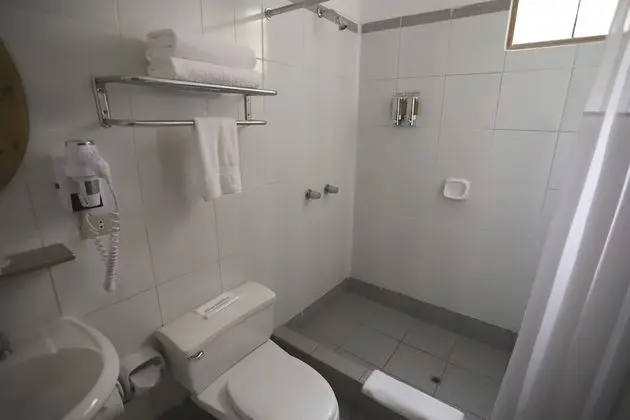 Traditional Üç Kişilik Oda