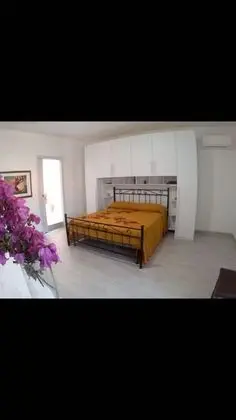 Üç Kişilik Oda