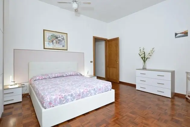 Standard Ev, Birden Çok Yatak, 2 Banyolu, Bahçeli (Casa Andreini)