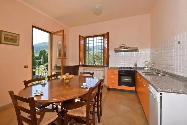 Standard Ev, Birden Çok Yatak, 2 Banyolu, Bahçeli (Casa Andreini)