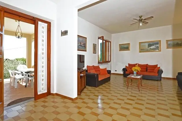 Standard Ev, Birden Çok Yatak, 2 Banyolu, Bahçeli (Casa Andreini)