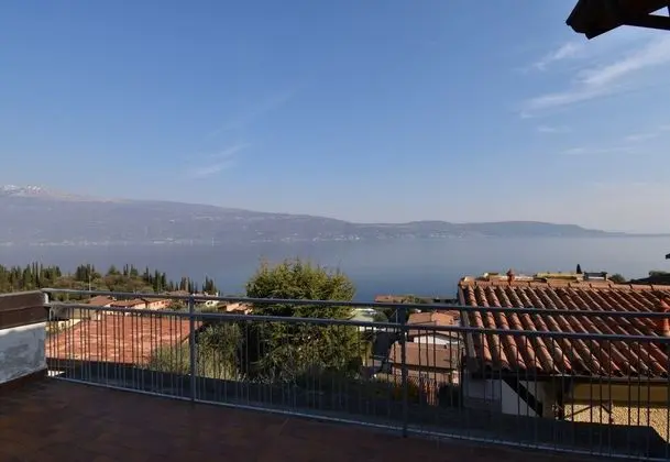 Standart Sıra Ev, Birden Çok Yatak, 2 Banyolu, Dağ Yamacı (Casa Angela With View On Garda Lake)