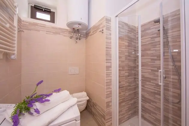 Family Apart Daire, Birden Çok Yatak (Casa Angerin 1 100mt from sea)