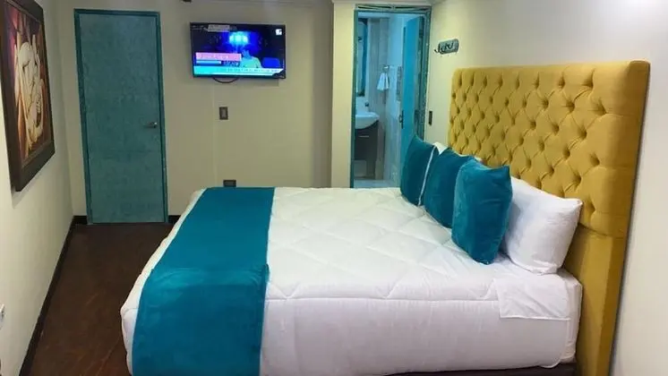 Premium Tek Büyük Yataklı Oda