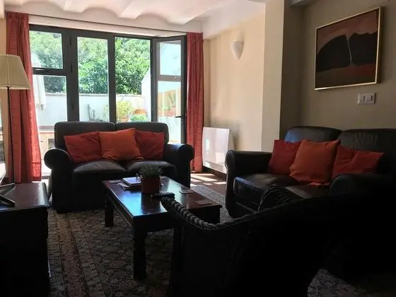 Ev, Banyolu/Duşlu, Dağ Manzaralı